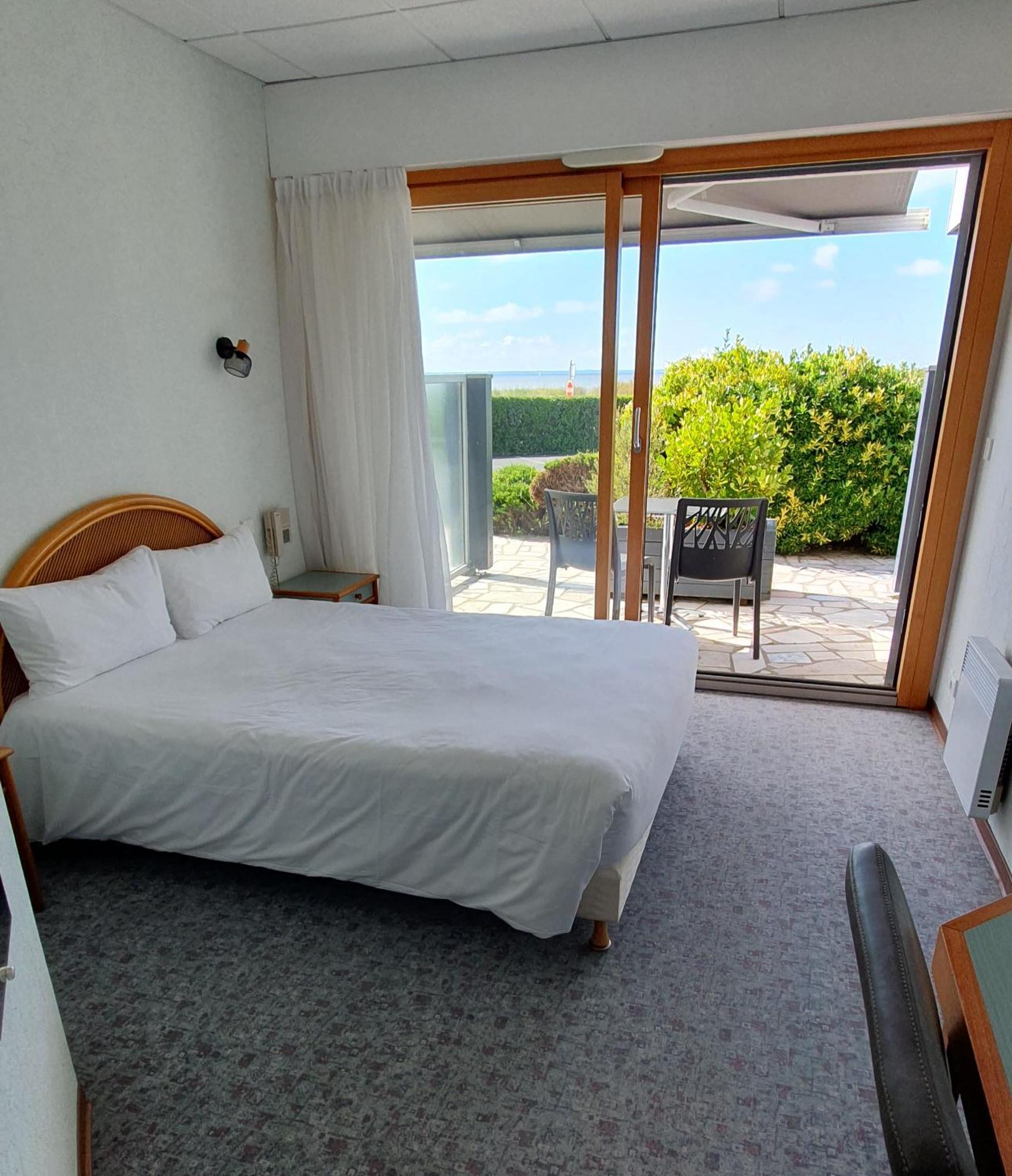 Hotel L'Albatros Дамґан Екстер'єр фото